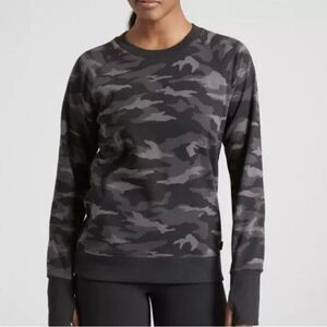 Athleta Triumph Camo Crewneck Sweater Size Small